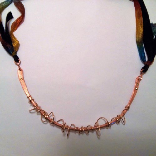 Chaotic Necklace