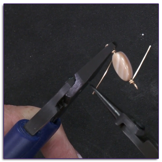 	 Introduction to Classic Wire Jewelry Video