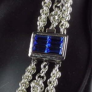 Marilyn Gardiner's Using Clasps with Chain Mail - , Chain Maille Jewelry, Making Chain, Chain Making , Design, Silver box clasp