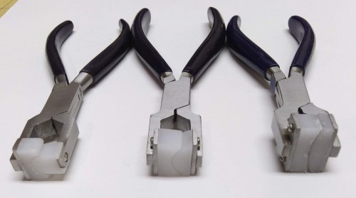 4-3/4 Chain Nose Non-Marring Nylon Jaw Pliers w/ PVC Grips Jewelry Making  Metal Forming Repair Tool - PLR-0067