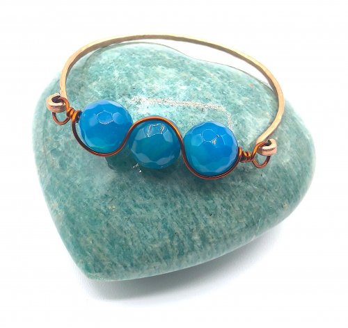 Cathryn Jakicic's Designing with Neutral and Universal Colors - , Wire Jewelry Design, Design, blue apatite