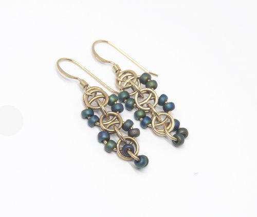 Judy Ellis's Our Most-Loved Jewelry-Making Patterns of 2025 - , Inspiration, , Beaded Helm Chain Maille Earrings
