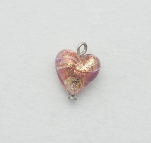 Kylie Jones's Murano glass wire heart earrings. | Contemporary Wire Jewelry
