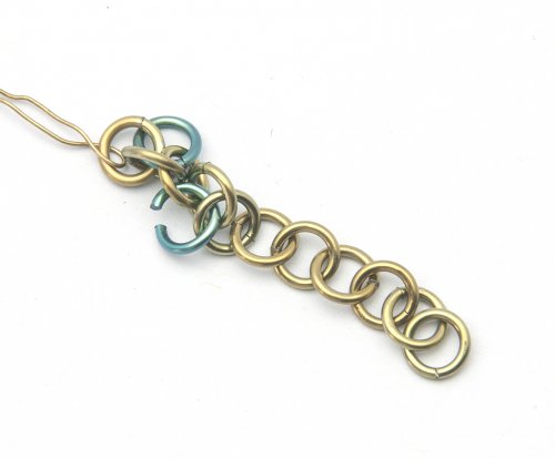 Kylie Jones's Niobium Zigzag Earrings - , Chain Maille Jewelry, Making Chain, Chain Making , working on the left hand side of the chain