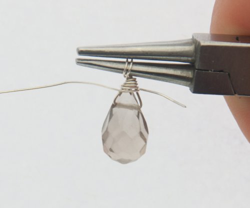 Kylie Jones's Messy Wrap Briolette Earrings - , Contemporary Wire Jewelry, Wire Wrapping, Wrapping, Wire Wrapping Jewelry, Take both wire ends around to the back 