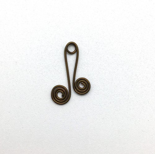 Kristal Wick's Terrific Tucson Turquoise - , Contemporary Wire Jewelry, Loops, Wire Loop, Wrapped Wire Loop, Spirals, Wire Spiral, Spiral Wire Wrap, Gently push the spirals towards each other