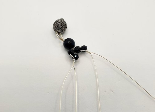 Natalie Patten's Gemstone Chip and Wire Cuff Bracelet - , Contemporary Wire Jewelry, Wire Wrapping, Wrapping, Wire Wrapping Jewelry, Beads, , , twist them together three times
