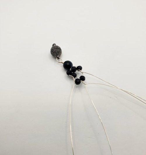 Natalie Patten's Gemstone Chip and Wire Cuff Bracelet - , Contemporary Wire Jewelry, Wire Wrapping, Wrapping, Wire Wrapping Jewelry, Beads, , , twist these together