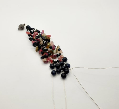 Natalie Patten's Gemstone Chip and Wire Cuff Bracelet - , Contemporary Wire Jewelry, Wire Wrapping, Wrapping, Wire Wrapping Jewelry, Beads, , , gemstone chip and wire cuff bracelet