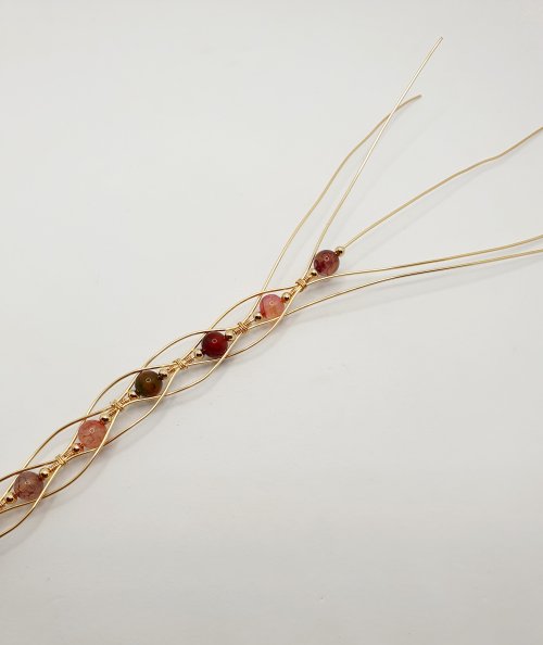 Natalie Patten's Beaded Wire Bracelet - , Contemporary Wire Jewelry, Wire Wrapping, Wrapping, Wire Wrapping Jewelry,  add the last three beads onto the central wire