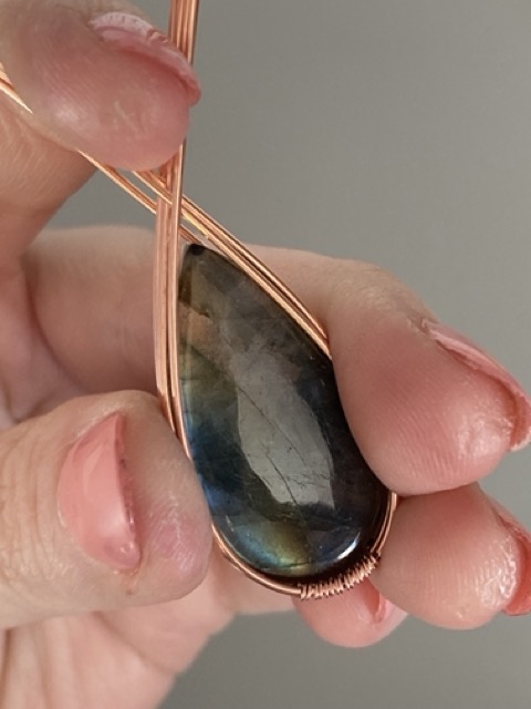 Elizabeth Schultz's Swirly Teardrop Pendant  - , Classic Wire Jewelry, Wire Wrapping, Wrapping, Wire Wrapping Jewelry, Weaving, Wire Weaving, Weaving Wire, set the stone in the frame
