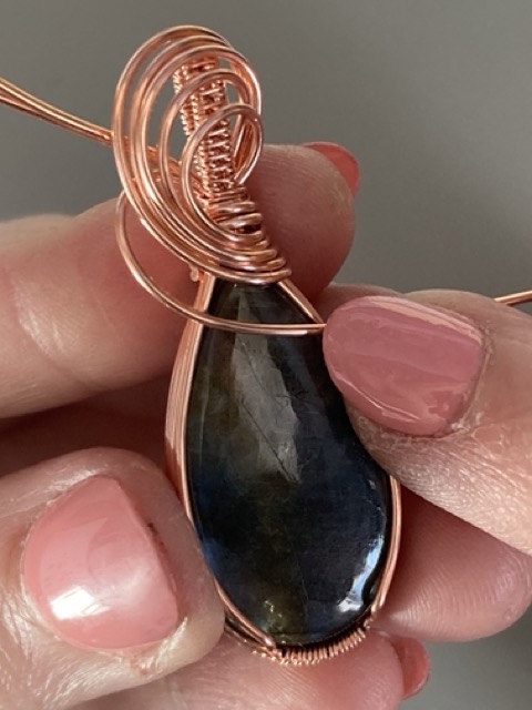 Elizabeth Schultz's Swirly Teardrop Pendant  - , Classic Wire Jewelry, Wire Wrapping, Wrapping, Wire Wrapping Jewelry, Weaving, Wire Weaving, Weaving Wire, repeat with the top wire