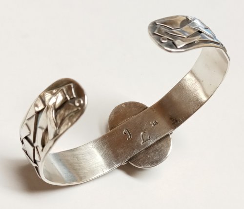 Judy Larson's Tourist Rock Cuff Bracelet - , Contemporary Wire Jewelry, Texturing, Tumbling, Tumble, Tumbling Jewelry, Butane Torch, Soldering, Solder, cuff bracelet