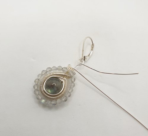 Natalie Patten's Coiled Wire Earrings - , Contemporary Wire Jewelry, Coiling, Coiling Wire, Wire Coiling, make a wrapped loop