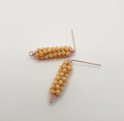 Natalie Patten's Beaded Coiled Wire Beads - , Contemporary Wire Jewelry, Coiling, Coiling Wire, Wire Coiling, Beads, bend the eye pin to 90 degrees