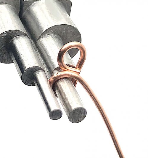 Kristal Wick's The Next Chapter Bracelet - , Contemporary Wire Jewelry, Wire Wrapping, Wrapping, Wire Wrapping Jewelry, create a second loop next to the first