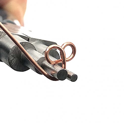 Kristal Wick's The Next Chapter Bracelet - , Contemporary Wire Jewelry, Wire Wrapping, Wrapping, Wire Wrapping Jewelry, create a loop next to the last loop