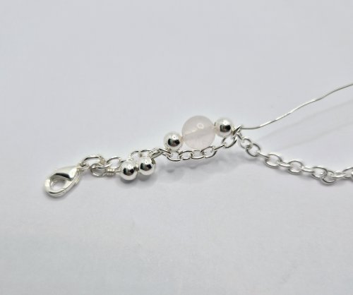 Natalie Patten's Delicate Wire and Chain Bracelet - , Contemporary Wire Jewelry, Making Chain, Chain Making , Beads, bring the wire through a link bask the three beads.
