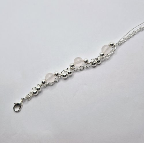 Natalie Patten's Delicate Wire and Chain Bracelet - , Contemporary Wire Jewelry, Making Chain, Chain Making , Beads, continue adding beads on either side of the chain
