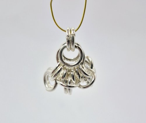 Natalie Patten's Byzantine Diamond Chainmaille - , Chain Maille Jewelry, Chain Maille, chain mail, chainmaille, chainmail, , Work your way around the sections