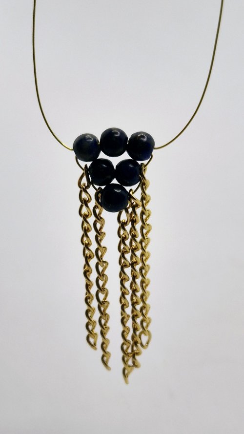 Natalie Patten's Chain Tassel Earrings - , Contemporary Wire Jewelry, Wire Wrapping, Wrapping, Wire Wrapping Jewelry, Weaving, Wire Weaving, Weaving Wire, Beads, Pull the wires evenly