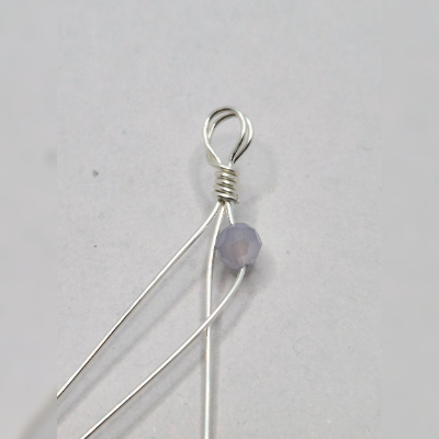 Natalie Patten's Braided Bracelet - , Contemporary Wire Jewelry, Loops, Wire Loop, Wrapped Wire Loop, , Cross this wire over to the center.