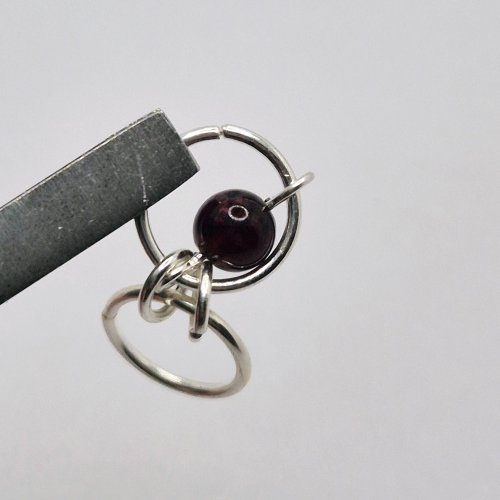 Natalie Patten's Fall Into Chainmaille - , Chain Maille Jewelry, Loops, Wire Loop, Wrapped Wire Loop, Beads, Chain Maille, chain mail, chainmaille, chainmail, , Close this large jumpring.