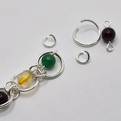 Natalie Patten's Fall Into Chainmaille - , Chain Maille Jewelry, Loops, Wire Loop, Wrapped Wire Loop, Beads, Chain Maille, chain mail, chainmaille, chainmail, , Continue creating the next section 