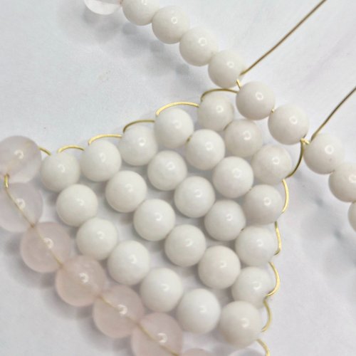 Natalie Patten's Beaded Festive Angel - , Holiday Designs, Lashing, Wire Lashing, Wire Wrapping, Wrapping, Wire Wrapping Jewelry, Beads, Skip the last bead of color A