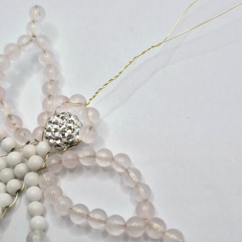 Natalie Patten's Beaded Festive Angel - , Holiday Designs, Lashing, Wire Lashing, Wire Wrapping, Wrapping, Wire Wrapping Jewelry, Beads, Twist the wires together