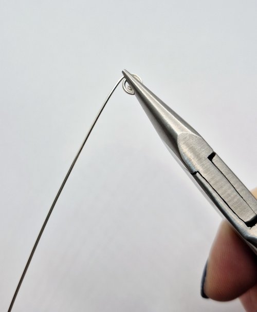 Natalie Patten's Wire Snowmen - , Holiday Designs, Coiling, Coiling Wire, Wire Coiling, Wire Wrapping, Wrapping, Wire Wrapping Jewelry, Begin forming a spiral 