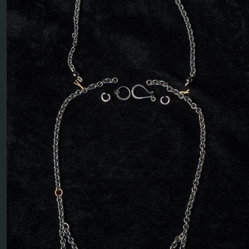 Nancy Chase's Front-Back Necklace - , Contemporary Wire Jewelry, Loops, Wire Loop, Wrapped Wire Loop, Beads, Attach bead connector