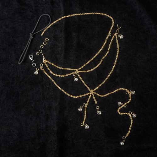 Nancy Chase's Thigh Chain - , Contemporary Wire Jewelry, Findings, Clasps, Components, Loops, Wire Loop, Wrapped Wire Loop, Beads, Attach with jump rings