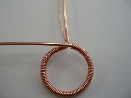 Abby Hook's Coiled T-bar and Toggle Clasp - Form the loop, Findings & Components, Toggles & Clasps, Earwire & Headpin, Coiling, Coiling Wire, Wire Coiling, bend one wire up