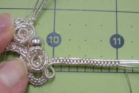 Judy Larson's Necklace Component - , Wire Weaving, Wire Wrapping, Wrapping, Wire Wrapping Jewelry, Weaving, Wire Weaving, Weaving Wire, Design, , Do a one inch length of a 2×2 weave on the wires.    