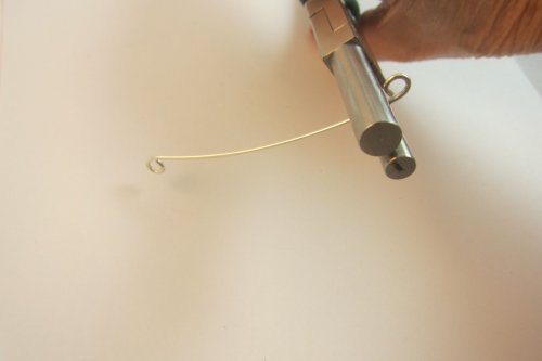 Karen Meador, Ph.D.'s Infinity Link Bracelet - , Contemporary Wire Jewelry, Findings, Clasps, Components, Loops, Wire Loop, Wrapped Wire Loop, Position the larger tine of the large Wubbers