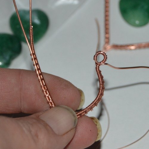 Deborah Kelly's Woven Heart Earrngs - , Wire Weaving, Weaving, Wire Weaving, Weaving Wire, Wrap the coiled wire around 