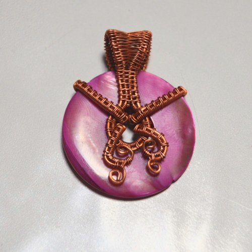 Woven Shell Donut Pendant