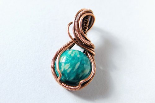 Woven Wire Cabochon Pendant