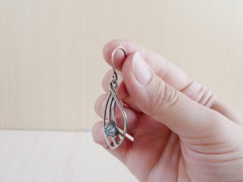 Oksana Truhan's Making Balled Ear Wires - , Findings & Components, Toggles & Clasps, Earwire & Headpin, Findings, Clasps, Components, Completed earring with ear wire