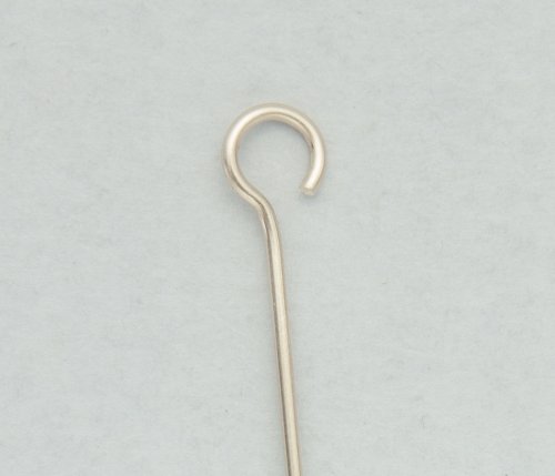 Kylie Jones's Perfecting simple loops to enhance your jewelry designs.  - , Findings & Components, Toggles & Clasps, Earwire & Headpin, Loops, Wire Loop, Wrapped Wire Loop, rounded the loop
