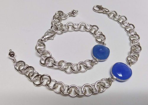 Judy Larson's Keeping Your Bracelet Focals in Place - , Wire Jewelry Design, Design, soldering the rings closed