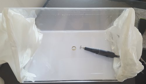 Kylie Jones's Make a Dustproof Polishing Tent - , Tools For Wire Jewelry, Tools, safety, Paper or cloth would also work