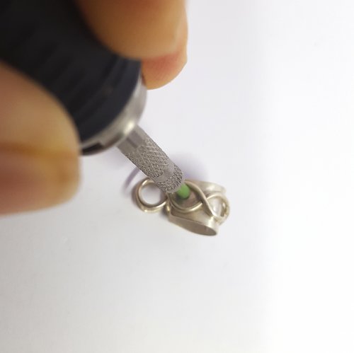Kylie Jones's Using Silicone Polishing Pins - , Tools For Wire Jewelry, Tools,  excellent for cleaning up solder