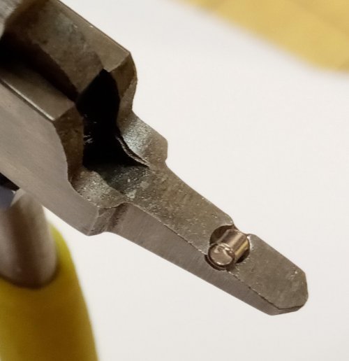 Judy Larson's Using Magical Crimping Pliers - Crimping a Bead, Tools For Wire Jewelry, Beads, Tools, crimp tube on the wire should be centered