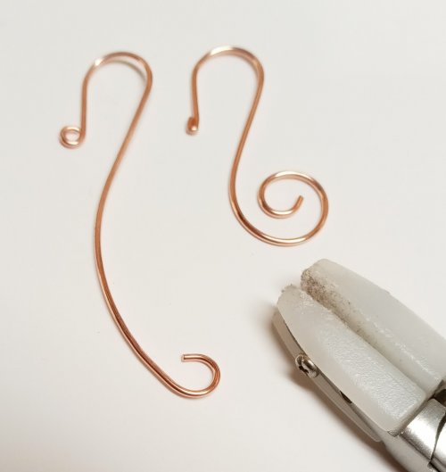 Judy Larson's Curving and Scrolling Wire - , General Education, Loops, Wire Loop, Wrapped Wire Loop, Spirals, Wire Spiral, Spiral Wire Wrap,  continued with a Small Wrap N Tap pliers