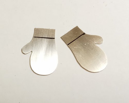 Judy Larson's Separating Distinct Textures on a Single Piece of Metal - , Wire Jewelry Design, Texturing, Decide where the demarcation line between textures