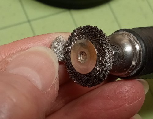 Judy Larson's Tool Tip - Digital Pocket Scale - , Tools For Wire Jewelry, Tools, Those bristles go flying all over and can easily