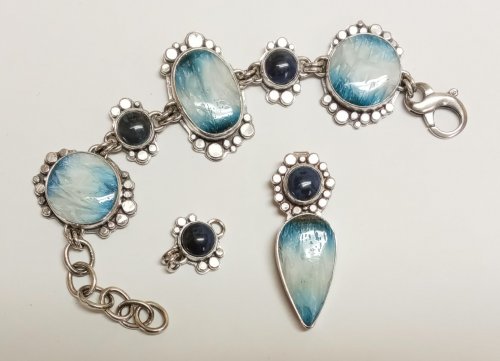 Judy Larson's Open or Closed Jump RIngs on Bracelets and Necklaces - , General Education, , pendant and bracelet with an extra link