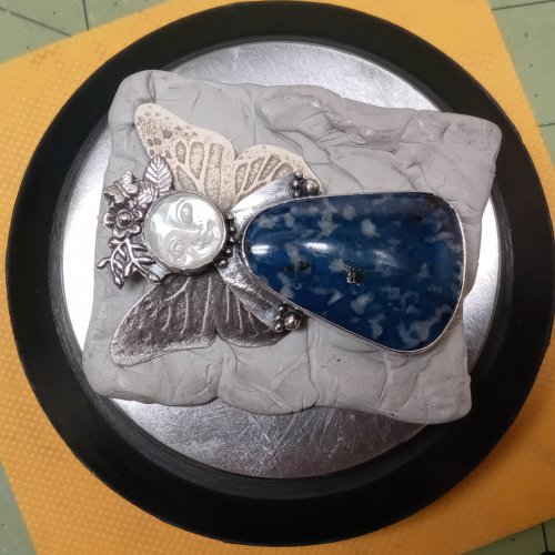 Judy Larson's Protecting The Back of a Piece When Setting Stones - , General Education, , protect the back of jewelry
